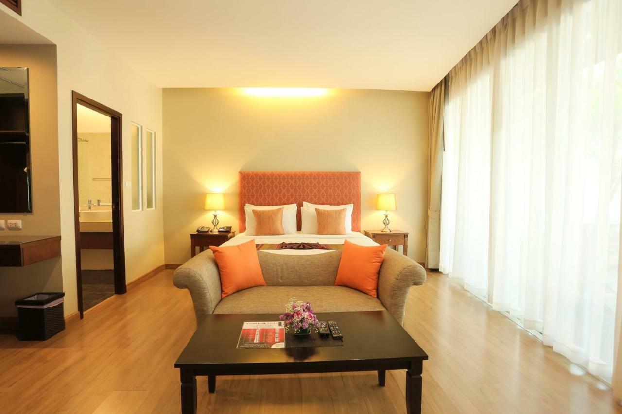 Le Patta Hotel Chiang Rai SHA Extra Plus Bagian luar foto