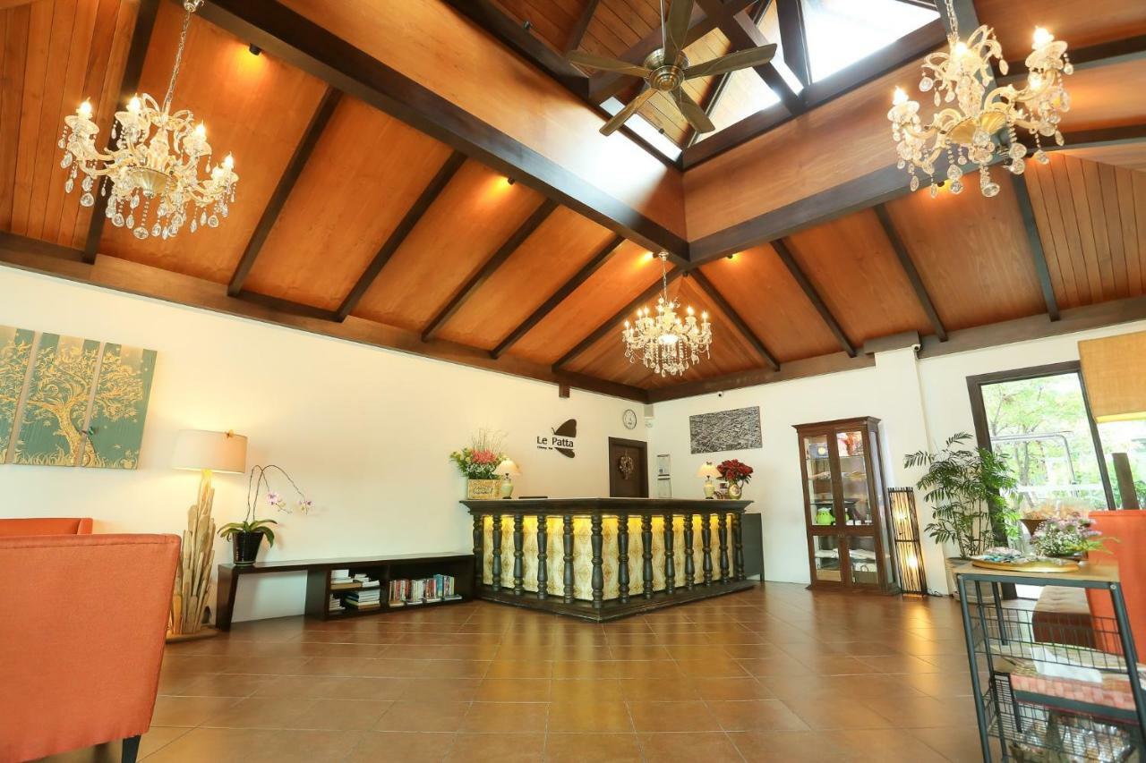 Le Patta Hotel Chiang Rai SHA Extra Plus Bagian luar foto